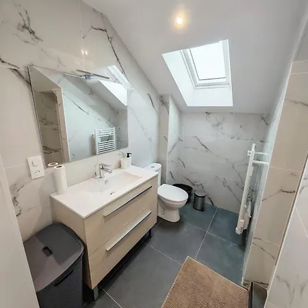 L'ecrin Lourdais Apartamento *